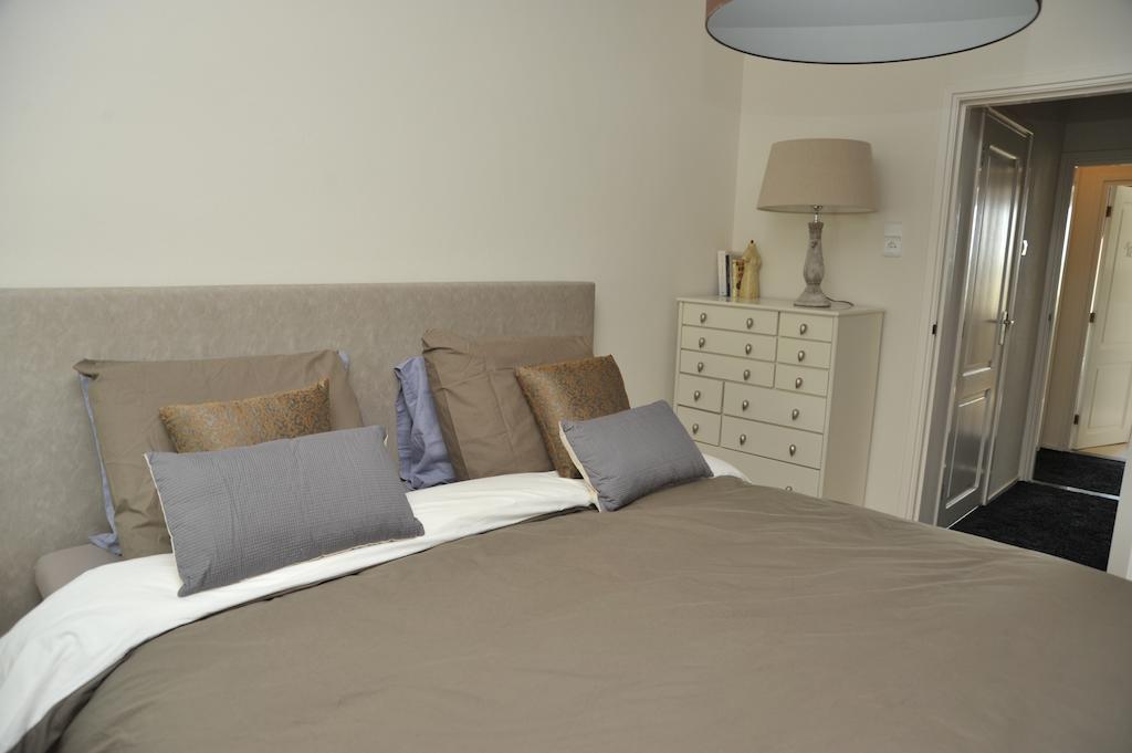B&B Op de Brabantse Wal Halsteren Zimmer foto
