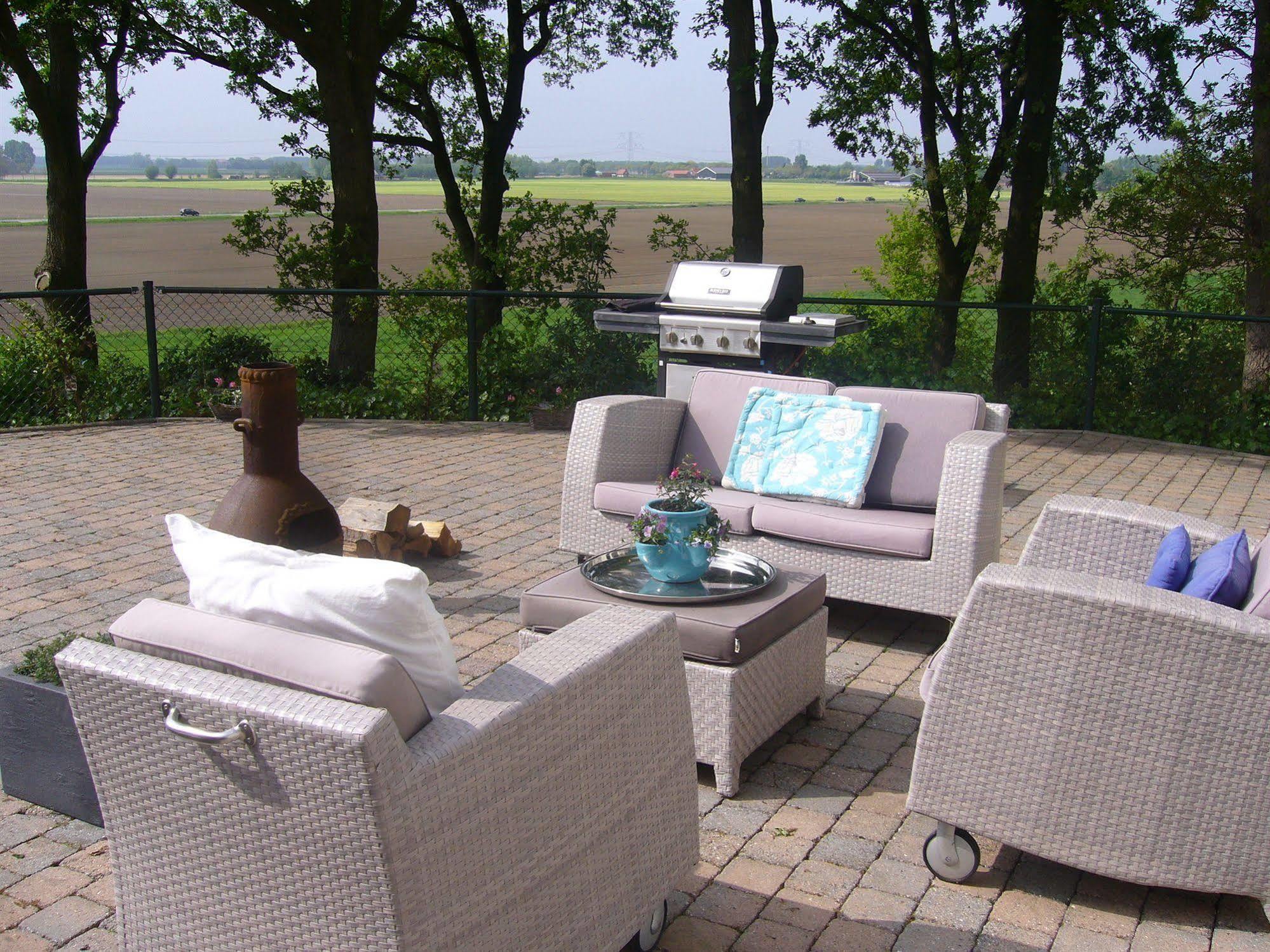 B&B Op de Brabantse Wal Halsteren Exterior foto